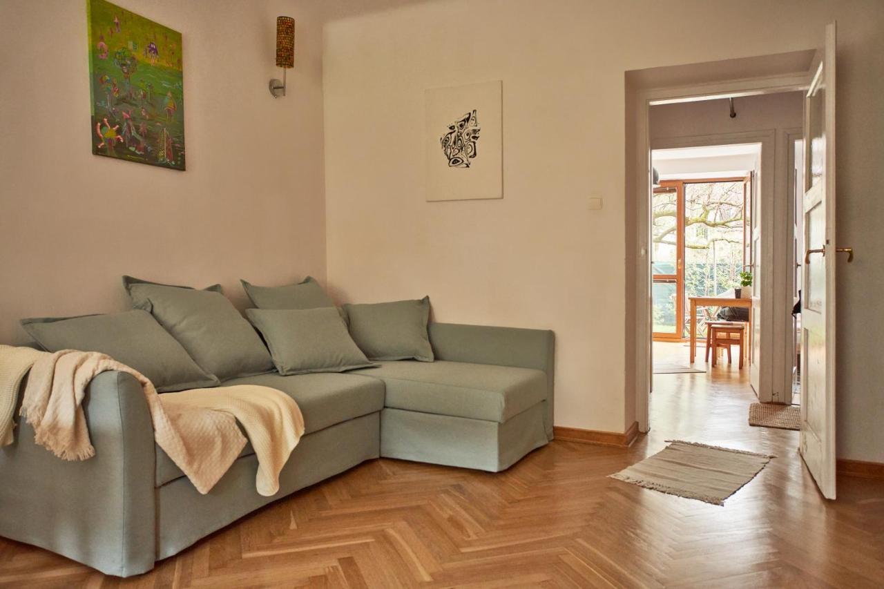 Stary Mokotow, Z Ogrodkiem Apartamento Varsóvia Exterior foto